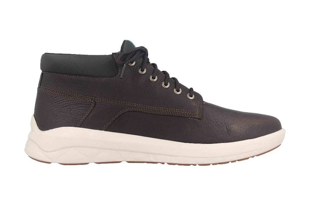 Timberland Bradstreet Ultra GTX Chukka SOIL Boots in Übergrößen Braun TB0A281TV131 große Herrenschuhe im Angebot