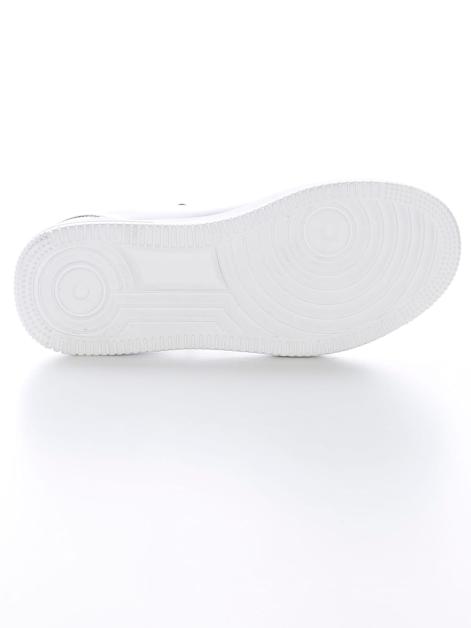 24 Hours Sneaker inLack-Optik Artikelnummer: 1892416 Heißer Verkauf