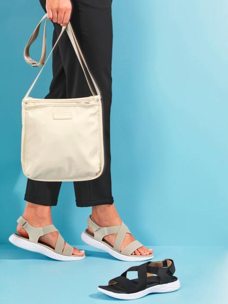 24 Hours Sandale mit elastischen Riemchen Artikelnummer: 1818510 Bis zu 65% Rabatt