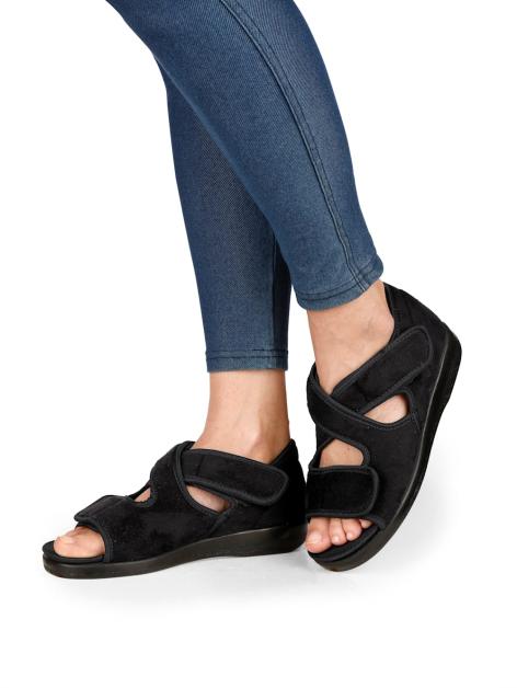Naturläufer Klettsandalette mit verstellbaren Klettverschlüssen Artikelnummer: 1736319.00009 Tägliche Deals