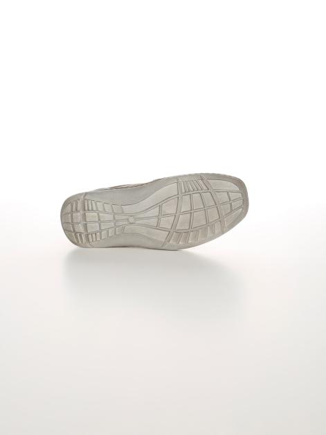 Naturläufer Schnürschuh mit seitlichen Perforationen Artikelnummer: 1789911 Meist gekauft