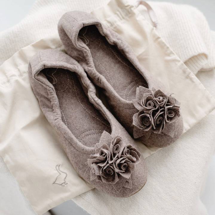 Pampuschen Grace wool trüffel Super Rabatt