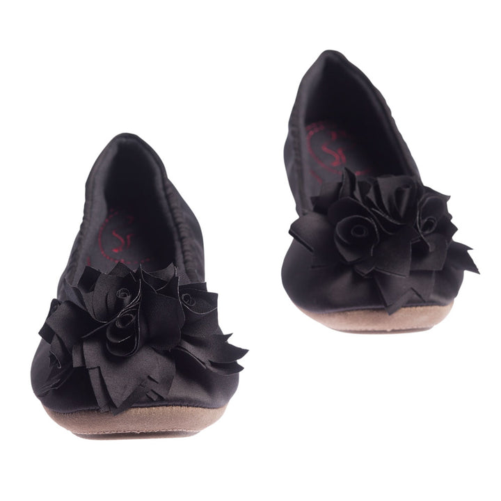 Pampuschen Grace satin schwarz Fabrikladen
