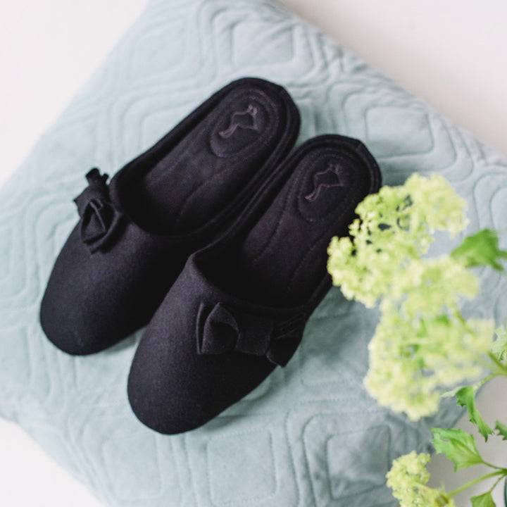 Pampuschen Jacky wool schwarz 2025