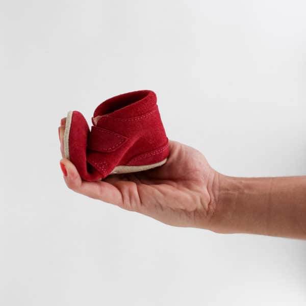 Pololo Für die ersten Schritte – “Porto” der Barfuß Kleinkindschuh rot als Kletter Kostenloser Versand international