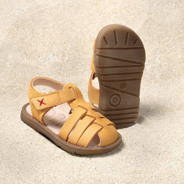 Pololo Sandale Fiesta Gelb – Restpaare in Größe 20 & 21 Im Verkauf