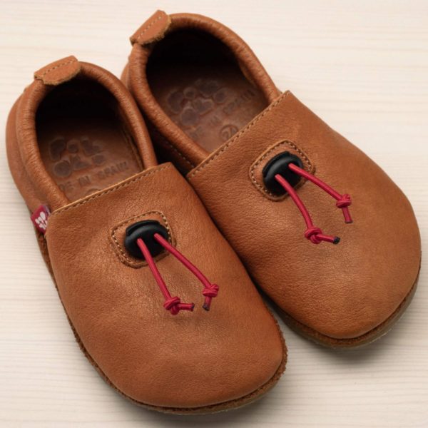 Pololo Outdoor Barfußschuh “Cordel” Hellbraun mit Gummisohle im Angebot