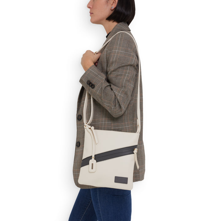 Remonte Artikelnummer Q0625-60 remonte Handtasche blütenweiß Günstig kaufen