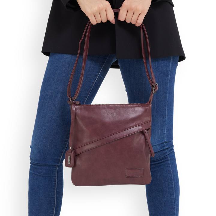 Remonte Artikelnummer Q0619-35 remonte Handtasche weinrot Flash Sale