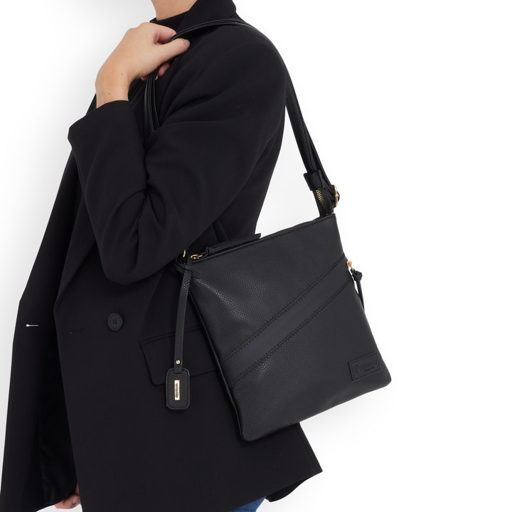 Remonte Artikelnummer Q0625-00 remonte Handtasche nachtschwarz Begrenztes Angebot