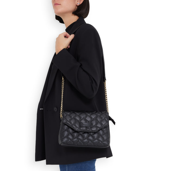 Remonte Artikelnummer Q0627-00 remonte Handtasche glanzschwarz Exklusivangebot