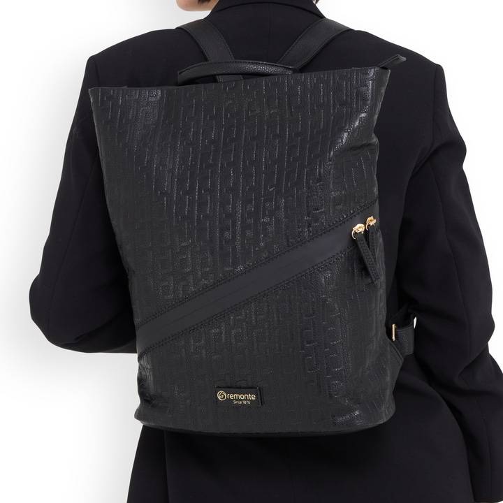 Remonte Artikelnummer Q0525-00 remonte Rucksack glanzschwarz Letzte 3 Tage