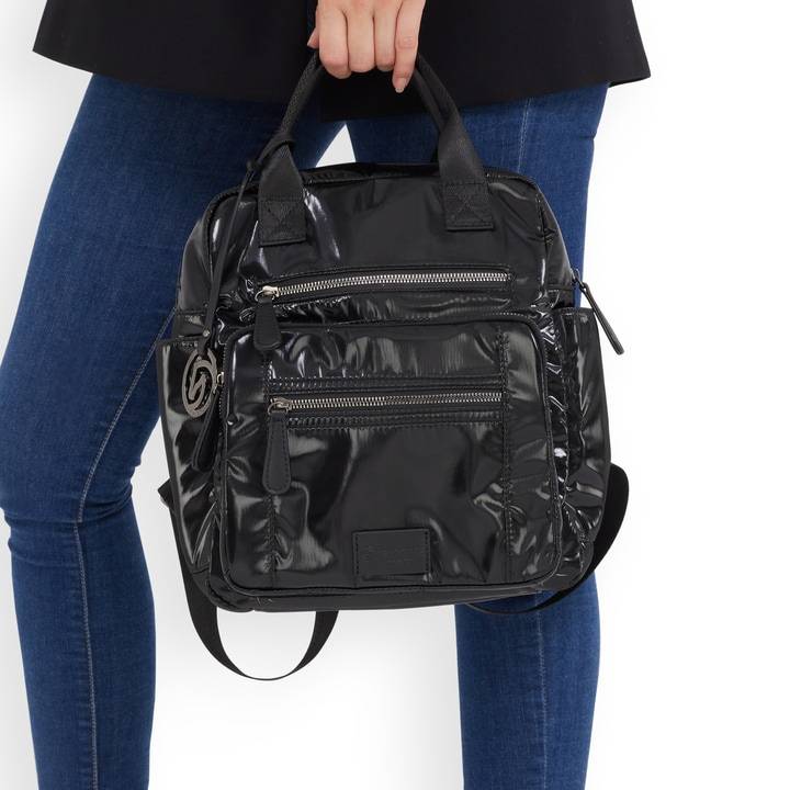 Remonte Artikelnummer Q0520-01 remonte Rucksack glanzschwarz Neueste Stile