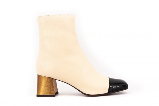 Riccardo Cartillone Chie Mihara VOLKIRIA41 nero Fabrik Onlineshop