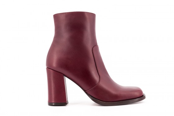 Riccardo Cartillone Chie Mihara XENTIL grape Flash Sale