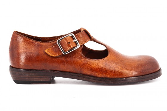 Riccardo Cartillone La bottega di Lisa 555F cuoio Osterangebot