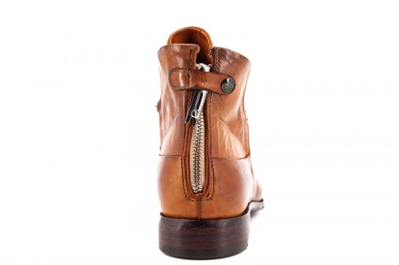 Riccardo Cartillone Lemargo DH06C cognac Fabrikladen