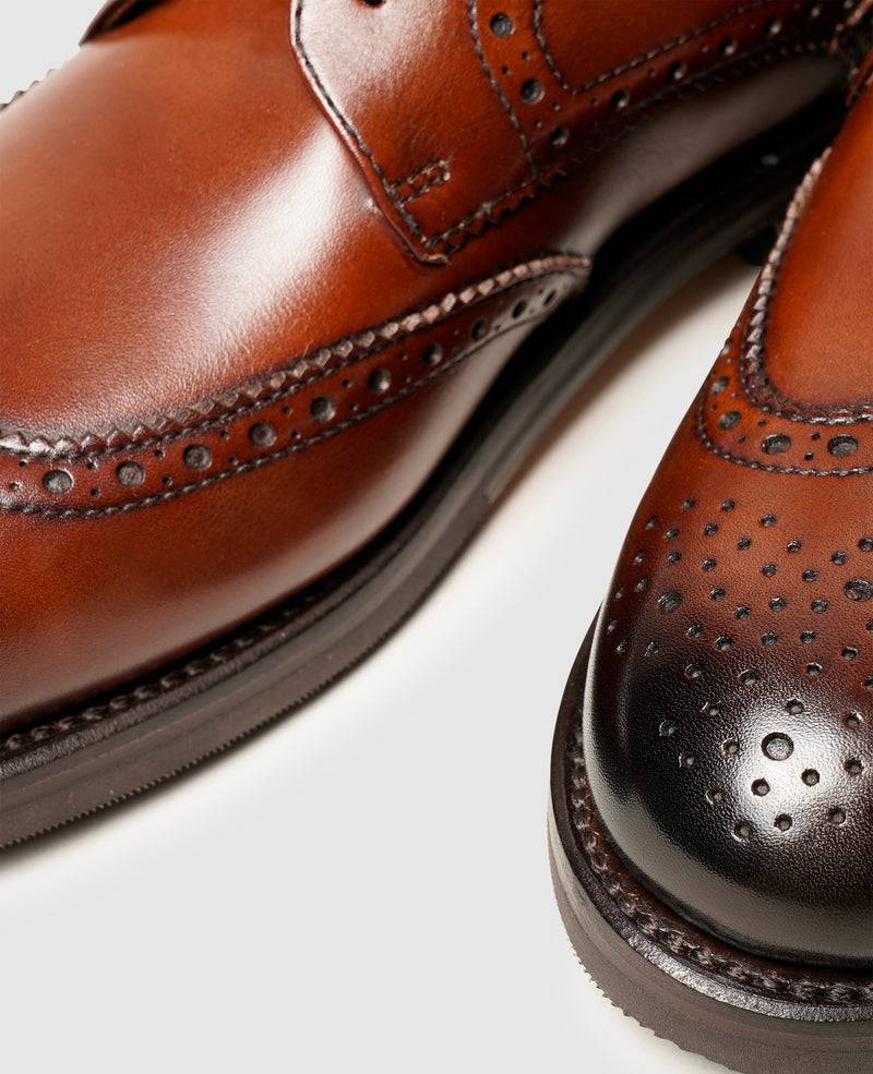 Shoepassion Verzierter Damenstiefel aus Softcalf mit Handfinish Henry Stevens Shoepassion Letzte 2 Tage