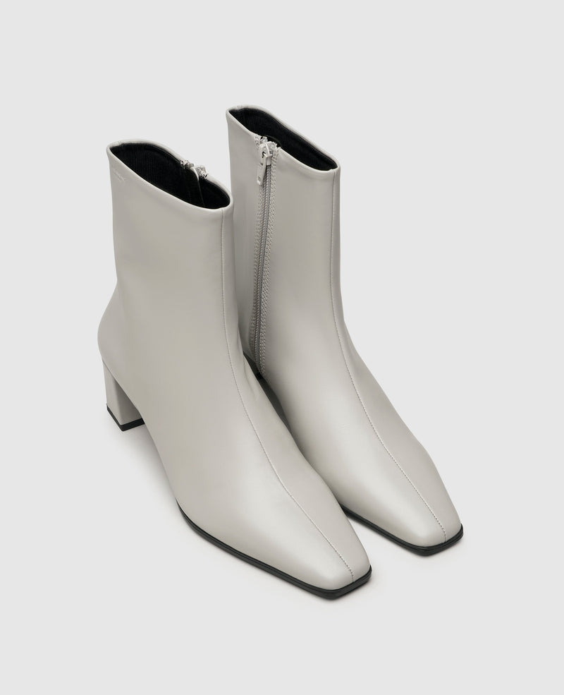Shoepassion Glattleder-Stiefelette für Damen von Vagabond Shoepassion Exklusivangebot