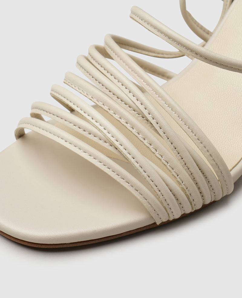 Shoepassion Fesselriemchen-Sandale für Damen von Vagabond Shoepassion Vierteljährliche Förderung