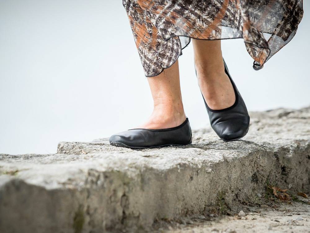 Sole Runner Pflegehinweise für SOLE RUNNER® Barfußschuhe Kauf eins, bekomm eins gratis