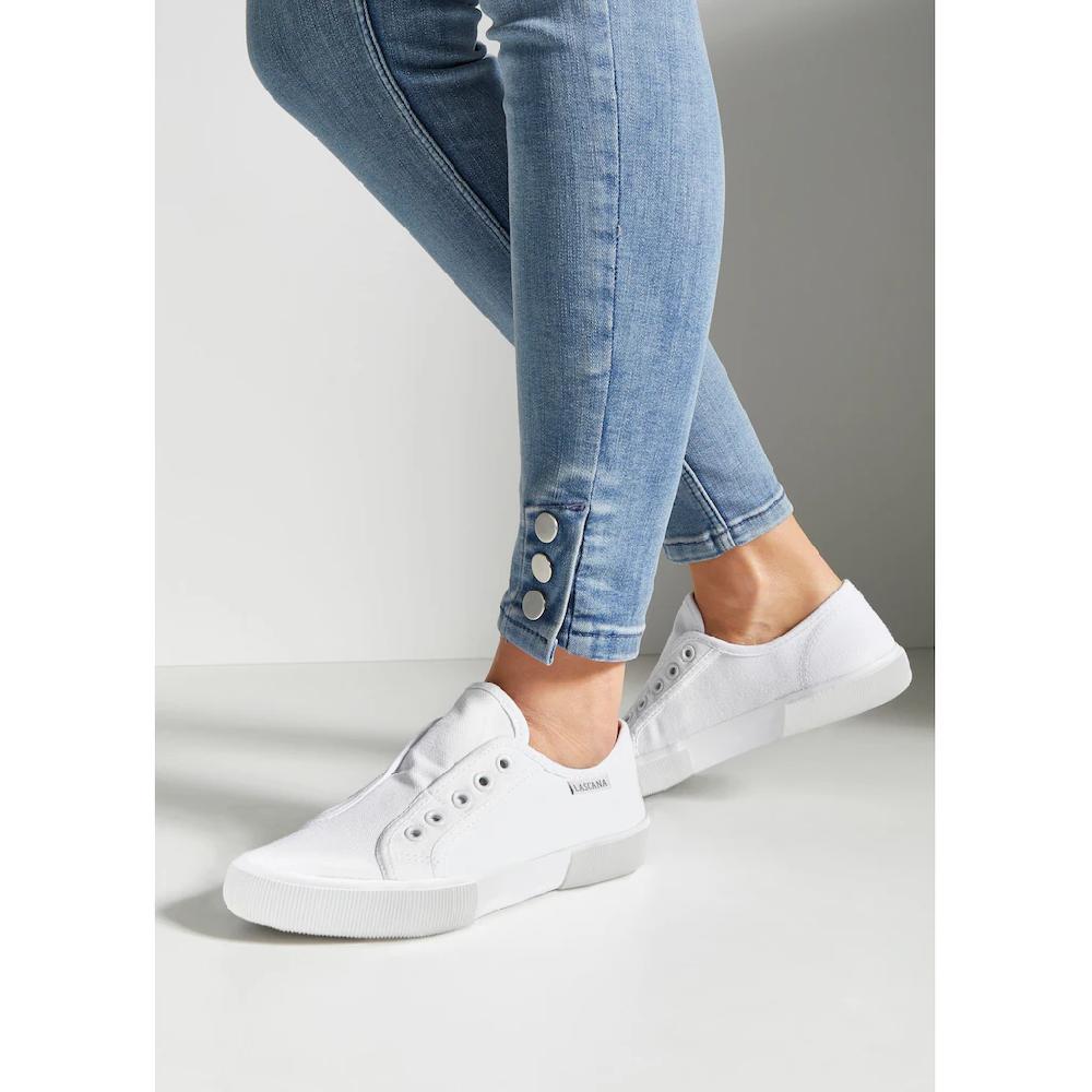 LASCANA Sneaker »Slip-On-Sneaker« Slipper Halbschuh bequem zum Reinschlüpfen JETZT KAUFEN