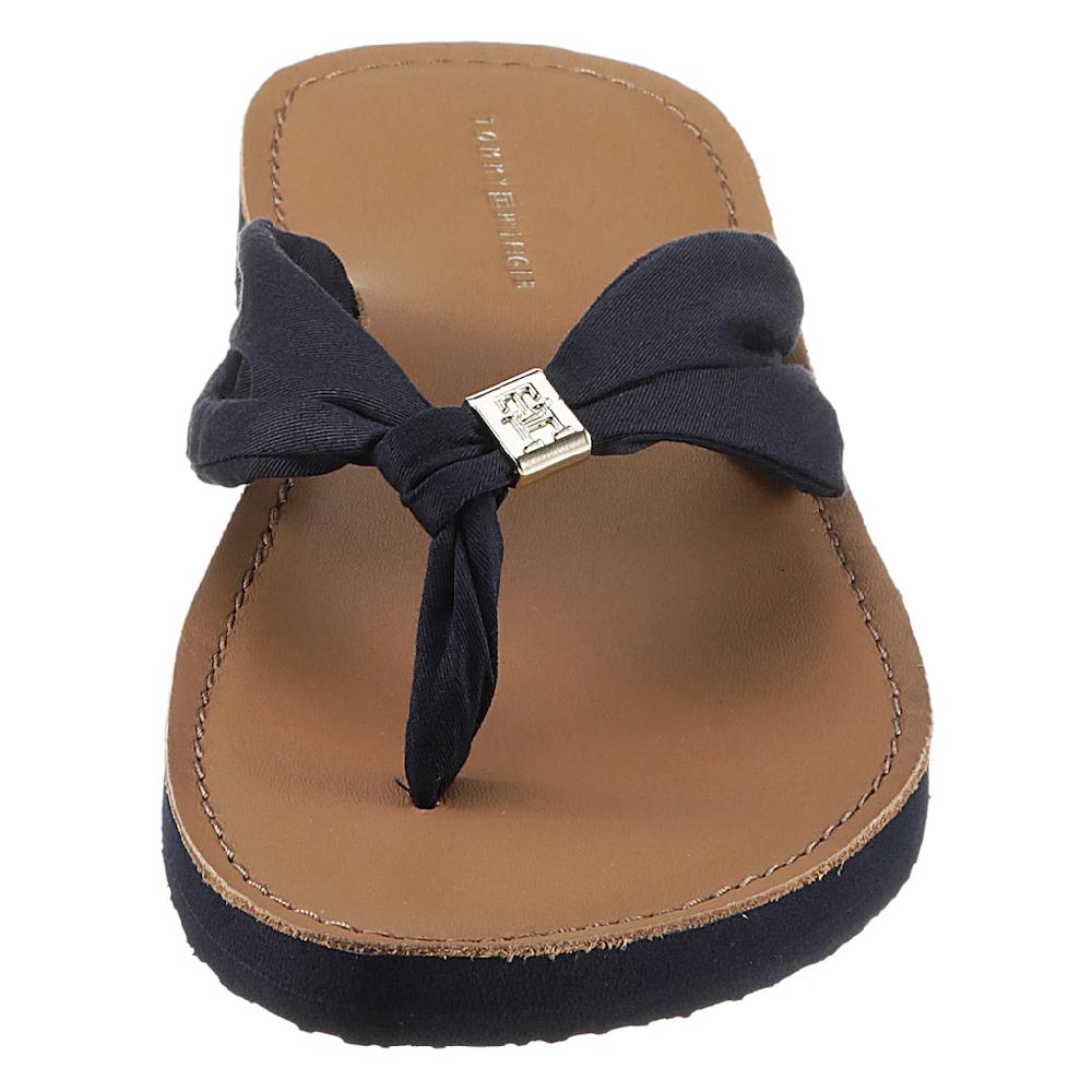 Tommy Hilfiger Zehentrenner »TH ELEVATED BEACH SANDAL« Sommerschuh Bequemschuh Flats Schlappen mit TH-Schmuckelement Begrenzt auf 3 Tage